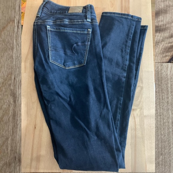 American Eagle Dark Blue Wash Super Stretch Skinny Jeans - Picture 2 of 9